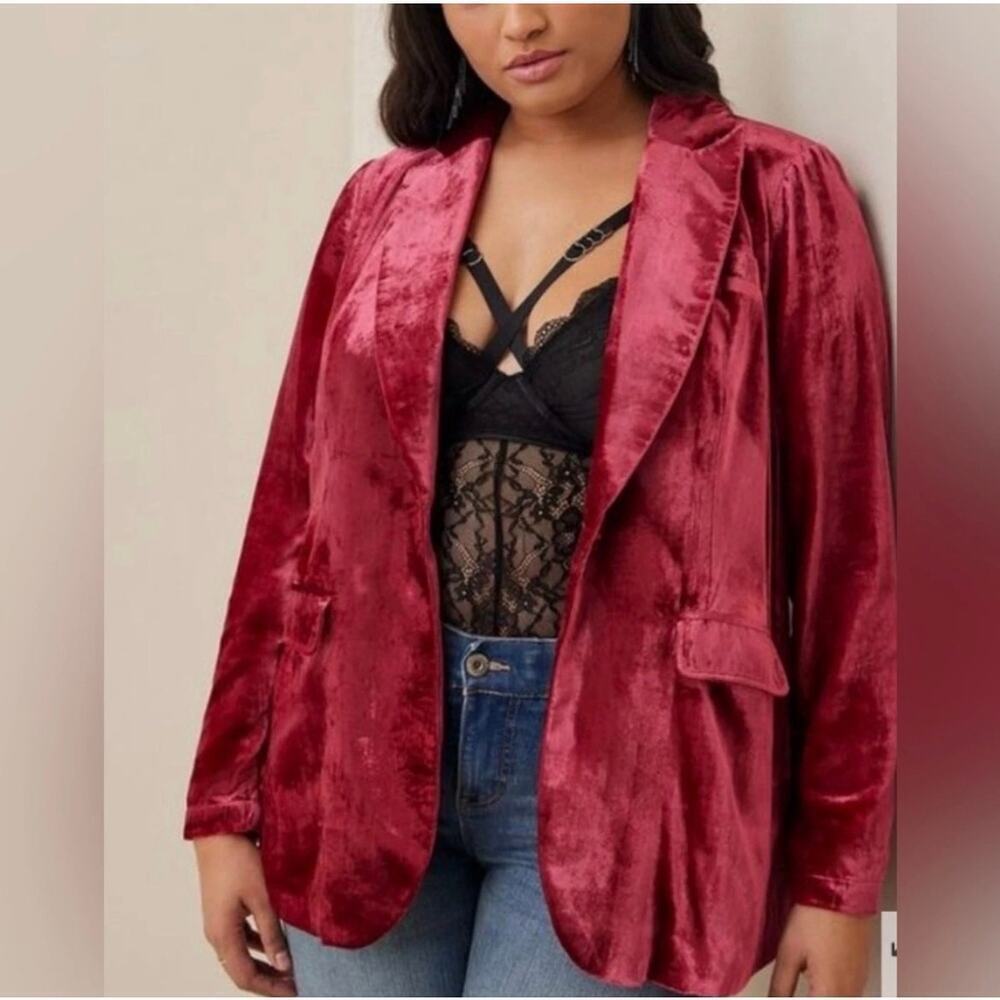 Torrid Red Velvet Blazer Jacket NWT 3X Plus Size Longline Holiday Party